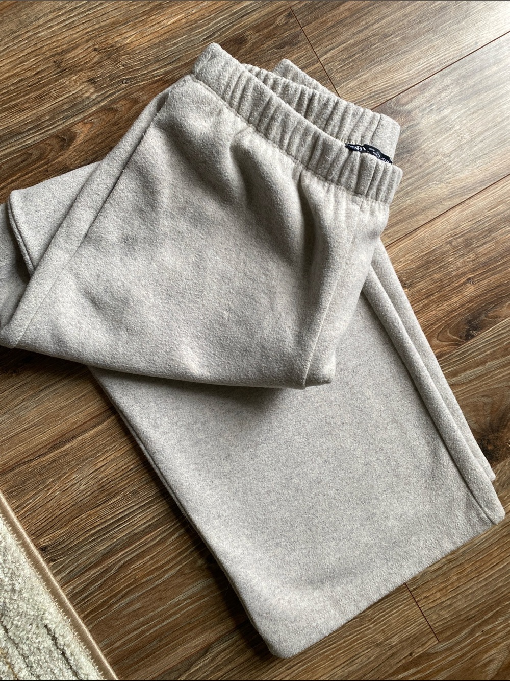 Zara Wide-Leg Pants in Light Beige